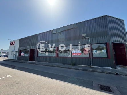 Photo 1 – location Locaux commerciaux	SALOUEL (80480)