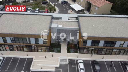 Photo 2 – location bureaux	L'ISLE SUR LA SORGUE (84800)