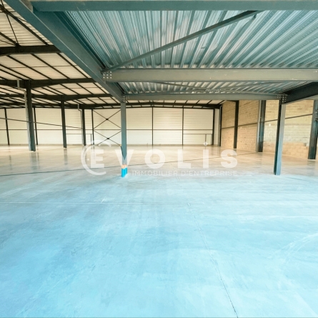 Photo 3 – location Entrepôts / activités	AMBERIEUX (69480)