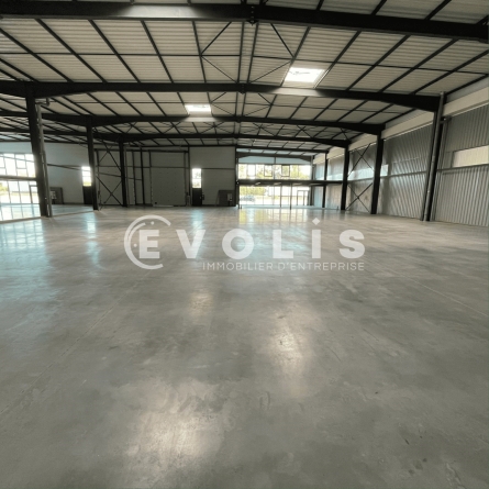 Photo 4 – location Entrepôts / activités	AMBERIEUX (69480)
