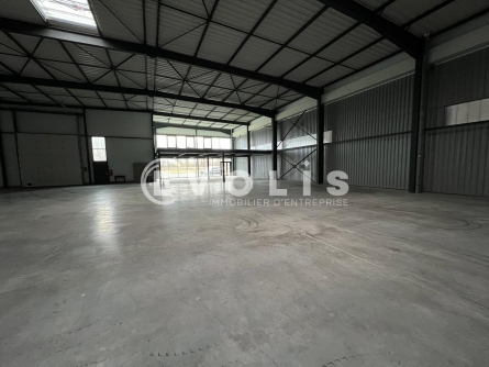 Photo 10 – location Entrepôts / activités	AMBERIEUX (69480)