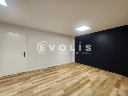 Photo 10 – vente Entrepôts / activités	BOURGOIN JALLIEU (38300)