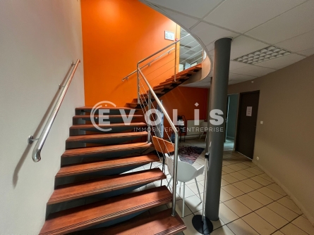 Photo 10 – location Entrepôts / activités	CHAPONOST (69630)