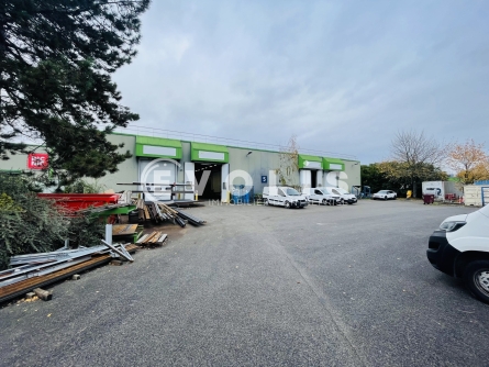 Photo 1 – location Entrepôts / activités	SAINT THIBAULT DES VIGNES (77400)
