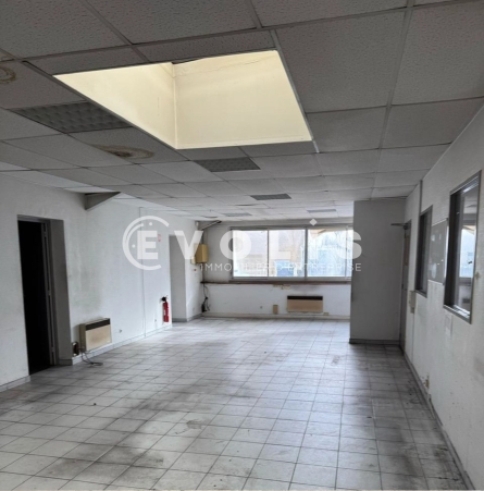 Photo 5 – location Entrepôts / activités	MORANGIS (91420)