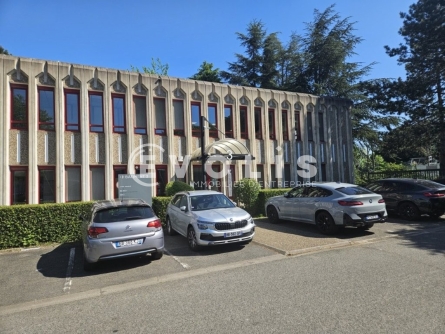 Photo 1 – location bureaux	LES ULIS (91940)