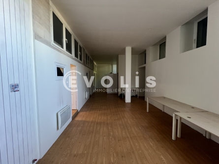 Photo 6 – location Entrepôts / activités	SAINT MAUR DES FOSSES (94100)