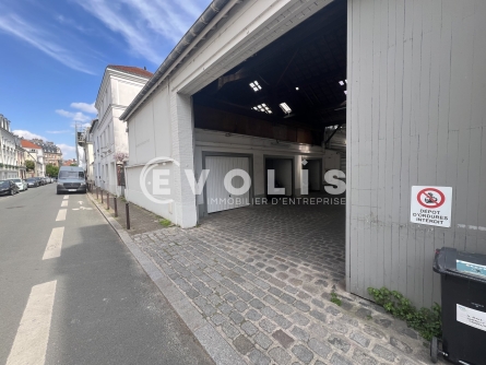 Photo 2 – location Entrepôts / activités	CHARENTON LE PONT (94220)