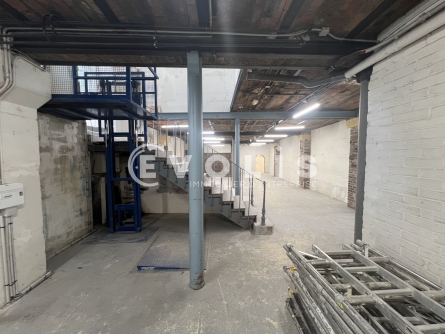 Photo 8 – location Entrepôts / activités	CHARENTON LE PONT (94220)