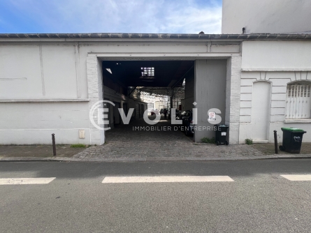 Photo 1 – location Entrepôts / activités	CHARENTON LE PONT (94220)