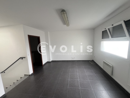 Photo 13 – location Entrepôts / activités	NEUILLY SUR MARNE (93330)