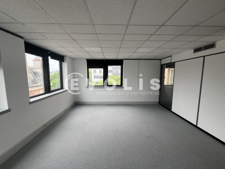 Photo 7 – location bureaux	CHARENTON LE PONT (94220)