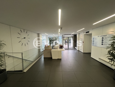 Photo 4 – location bureaux	CHARENTON LE PONT (94220)