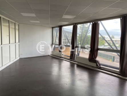 Photo 6 – location Entrepôts / activités	MORANGIS (91420)