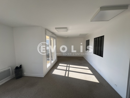 Photo 4 – location bureaux	JOINVILLE LE PONT (94340)