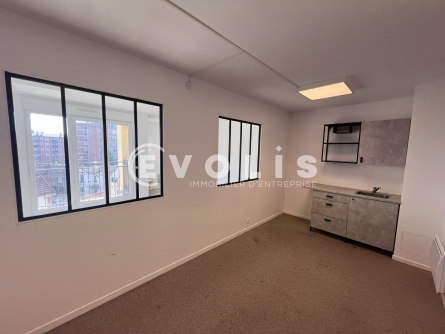 Photo 11 – location bureaux	JOINVILLE LE PONT (94340)