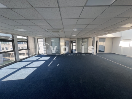 Photo 12 – location Entrepôts / activités	SUCY EN BRIE (94370)