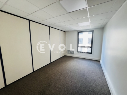 Photo 7 – location bureaux	LOGNES (77185)