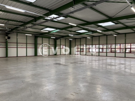 Photo 7 – location Entrepôts / activités	SAINT THIBAULT DES VIGNES (77400)