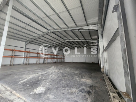 Photo 8 – location Entrepôts / activités	SAINT CHEF (38890)