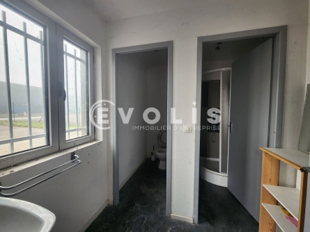 Photo 10 – location Entrepôts / activités	SAINT CHEF (38890)
