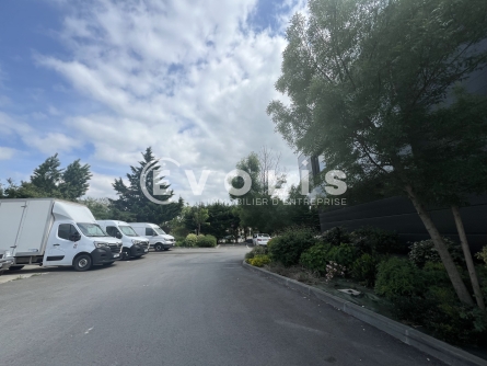 Photo 3 – location Entrepôts / activités	LES PAVILLONS SOUS BOIS (93320)