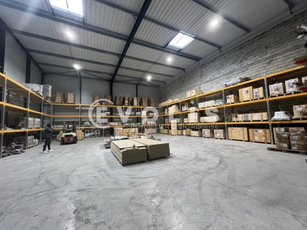 Photo 5 – location Entrepôts / activités	LES PAVILLONS SOUS BOIS (93320)