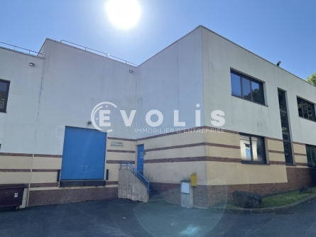 Photo 2 – location Entrepôts / activités	CHAMPS SUR MARNE (77420)