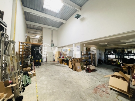 Photo 4 – location Entrepôts / activités	CHAMPS SUR MARNE (77420)