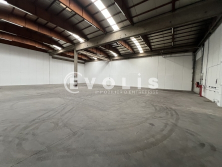 Photo 4 – location Entrepôts / activités	SAINT PRIEST (69800)