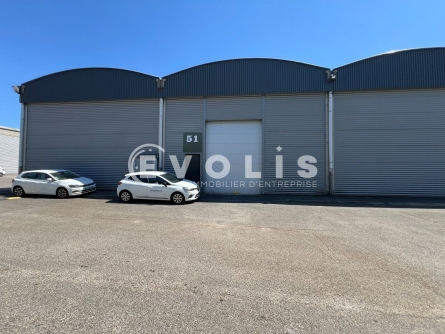 Photo 14 – location Entrepôts / activités	SAINT PRIEST (69800)