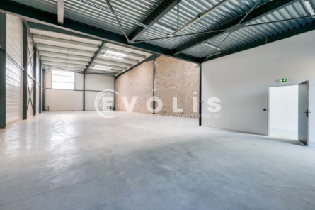 Photo 3 – location Entrepôts / activités	SAINT MICHEL SUR ORGE (91240)