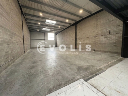 Photo 2 – location Entrepôts / activités	SAINT MICHEL SUR ORGE (91240)