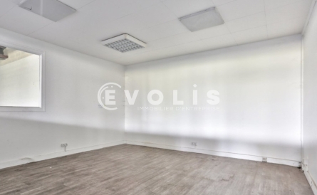 Photo 4 – location Entrepôts / activités	CHILLY MAZARIN (91380)