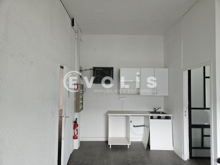 Photo 13 – location Entrepôts / activités	CHILLY MAZARIN (91380)