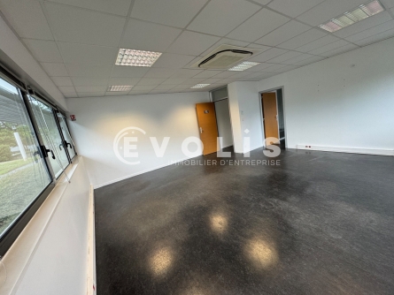 Photo 6 – location bureaux	BOVES (80440)