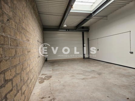 Photo 4 – location Entrepôts / activités	PALAISEAU (91120)