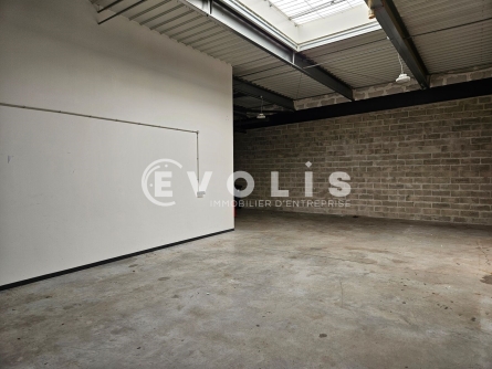 Photo 3 – location Entrepôts / activités	PALAISEAU (91120)