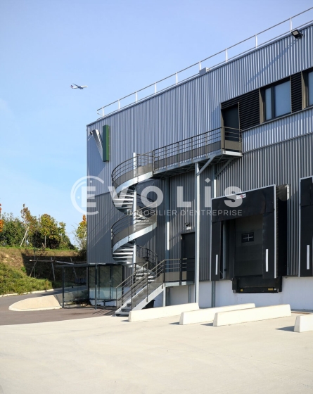 Photo 8 – location Entrepôts / activités	GARGES LES GONESSE (95140)