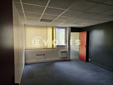 Photo 4 – location Entrepôts / activités	WISSOUS (91320)