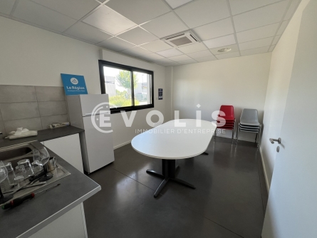 Photo 11 – location Entrepôts / activités	LA BOISSE (01120)