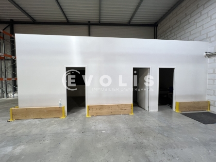 Photo 8 – location Entrepôts / activités	LA BOISSE (01120)