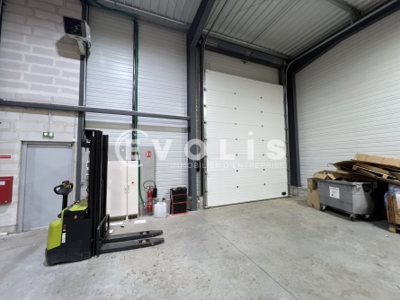 Photo 9 – location Entrepôts / activités	LA BOISSE (01120)