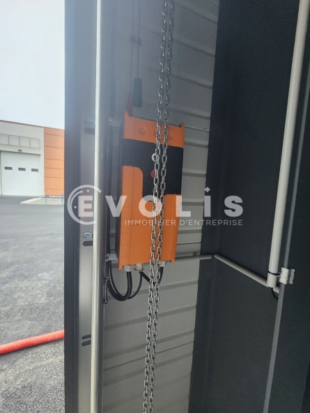 Photo 14 – location Entrepôts / activités	CHASSIEU (69680)