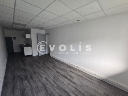 Photo 6 – location Entrepôts / activités	LISSES (91090)