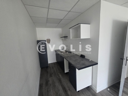 Photo 7 – location Entrepôts / activités	LISSES (91090)