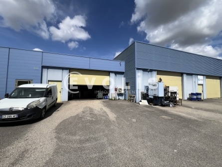 Photo 8 – location Entrepôts / activités	BLYES (01150)