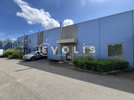 Photo 2 – location Entrepôts / activités	BLYES (01150)