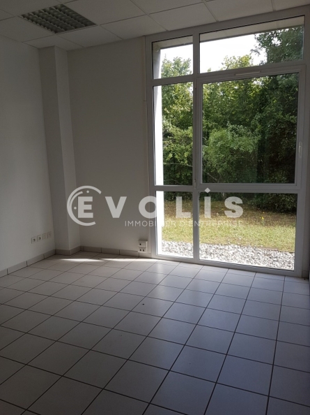 Photo 11 – location bureaux	BLYES (01150)