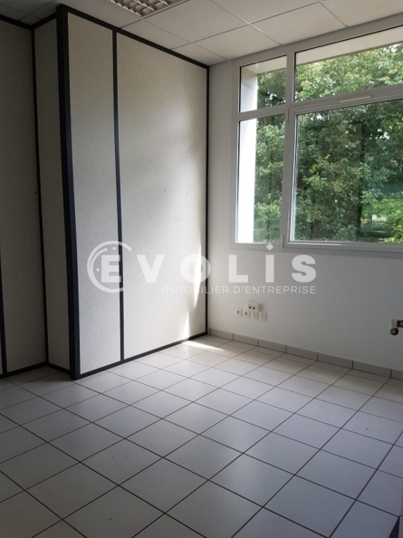 Photo 15 – location bureaux	BLYES (01150)